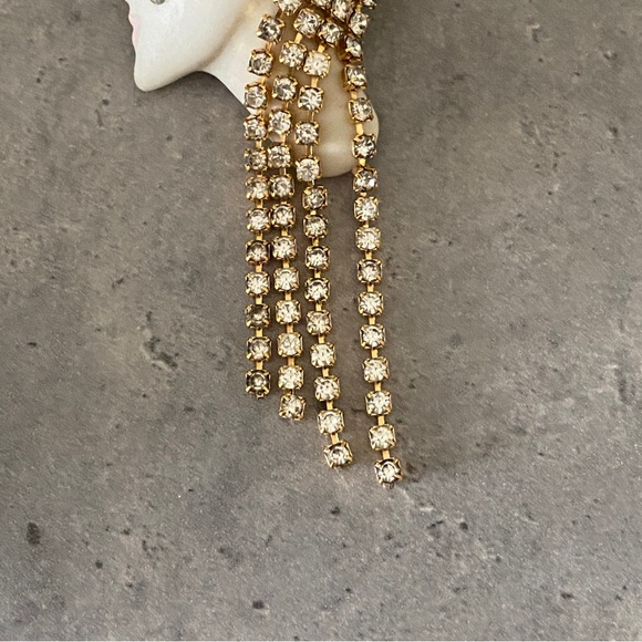 Vintage Brooch Beautiful Art Deco Flapper signed Lois Porcelain Crystals 3” - Picture 4 of 10